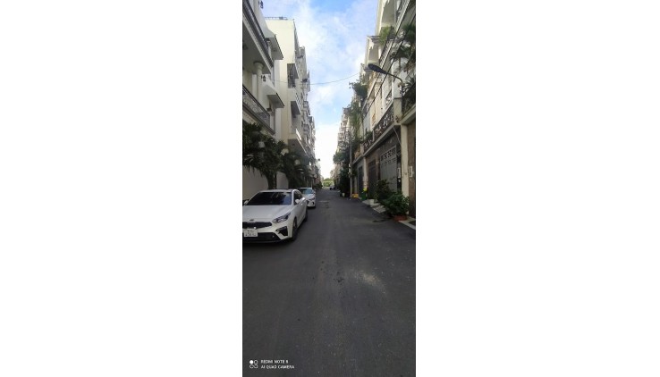 Nhà Khu Phân Lô Nguyễn Ảnh Thủ, 60m2 Xây 3 Tầng Cốt Thép, Giá Rẻ Chỉ 5.4 Tỷ.